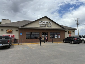Casey\'s Begins Rebranding 198 CEFCO Stores Nationwide