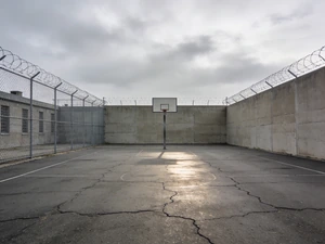 Inmate Who Beat Scott Peterson Speaks Out About Prison Fight
