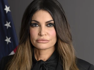 Kimberly Guilfoyle Says She Will Step Down After $100,000 Allegation