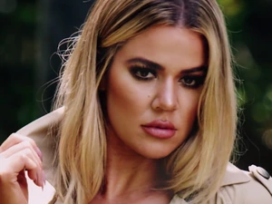 Rob Kardashian Steps Out for Khloe's Birthday - and Fans Notice