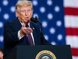 Trump Rejects New AI Guardrails as Tech CEOs Urge a Slowdown