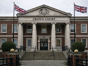 UK Woman Faked Terminal Cancer For 5 Years, Scammed Partner Out Of Thousands
